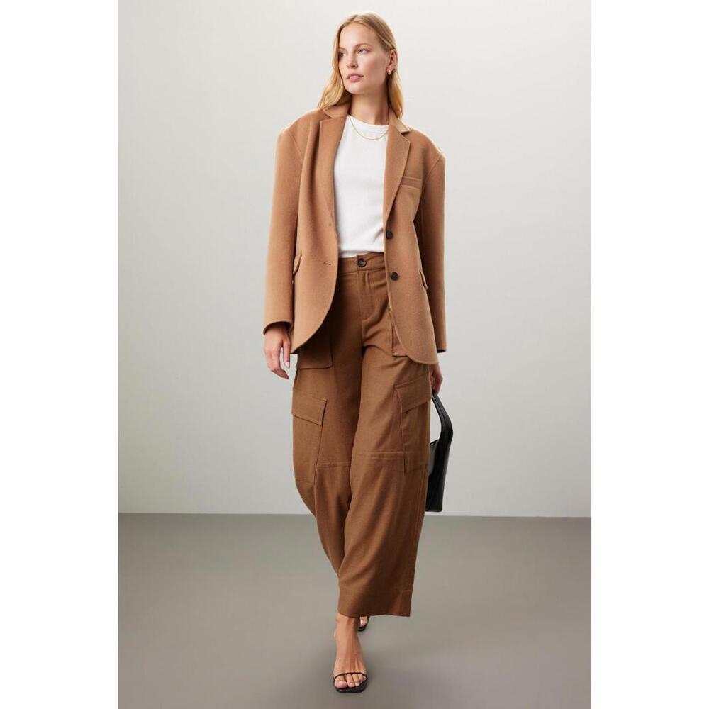 VINCE. Wide Leg Raver Pants Size 8 Brown